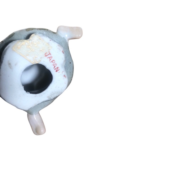 Vintage JAPAN porcelain fairy pixie mushroom figurine - Picture 4 of 4